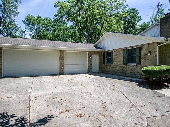 3rd image of 1012 Acreview Ct