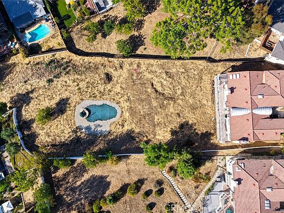 2nd image of 21765 Ybarra Rd