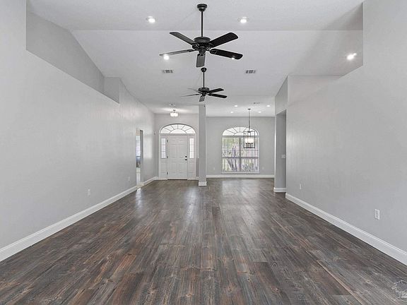 4th image of 4798 Ribault Ln