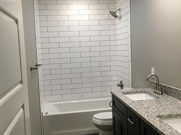 3rd image of 704 S Donaghey Ave