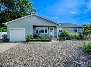 1239 Audubon Dr, Toms River, NJ 08753