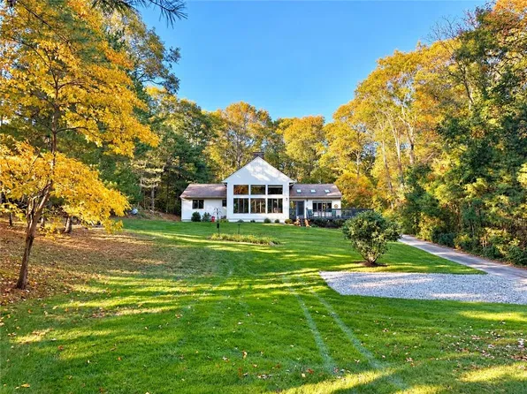 229 John Potter Rd, West Greenwich, RI 02817