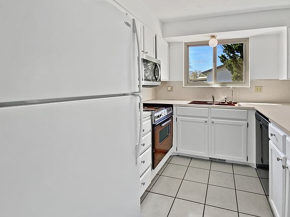 5th image of 1631 W Shelley Ave