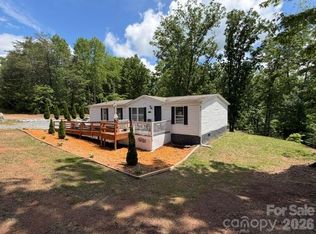 744 Deer Park Rd, Nebo, NC 28761