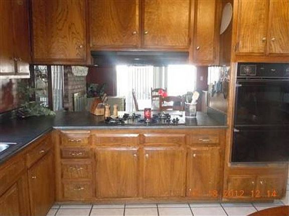 4th image of 8949 Gulfport Way