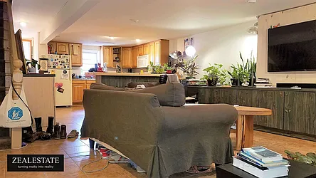 Rented by ZealEstate Group Inc