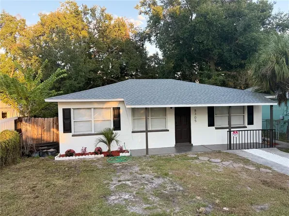 8305 N Hillsborough Ln, Tampa, FL 33604