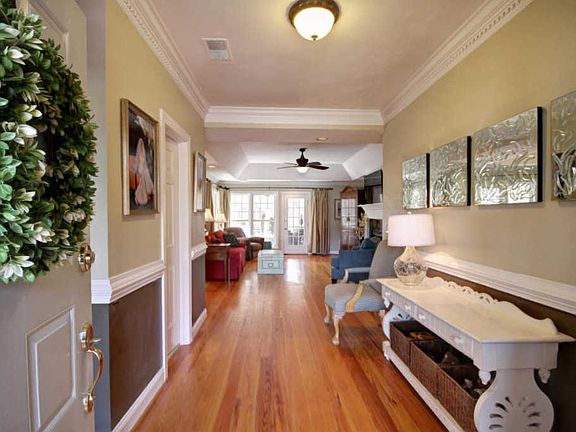 4th image of 1414 Waterlily Dr