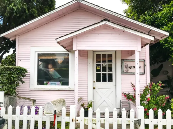 3230 Hawes Dr, Santa Cruz, CA 95062