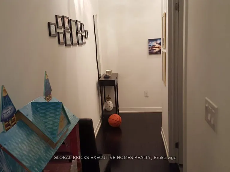 365 Prince Of Wales Dr #408 — Photo 28