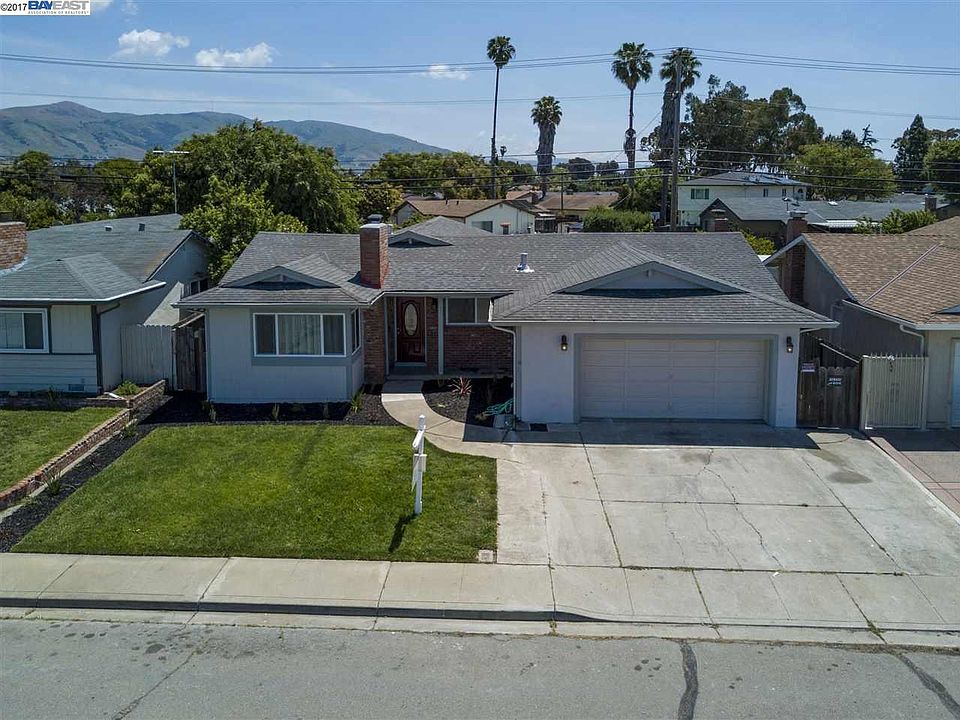 1st image of 4827 Mauna Loa Park Dr