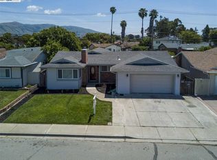 4827 Mauna Loa Park Dr, Fremont, CA 94538