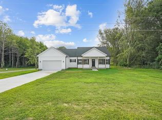 30 Fieldcrest Dr, Mayfield, KY 42066