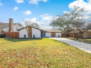 909 Firestone Ln, Richardson, TX 75080