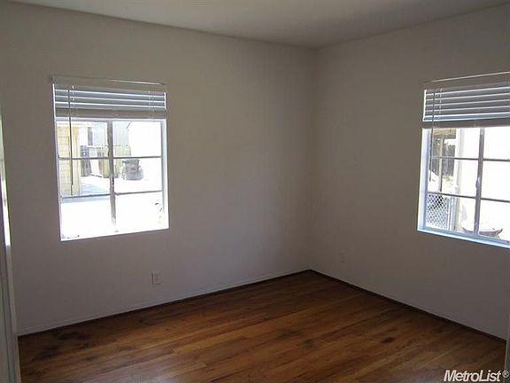 5th image of 3537 N West Ln