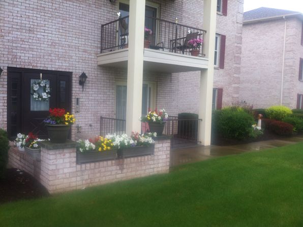 7392 Eisenhower Dr Unit 1