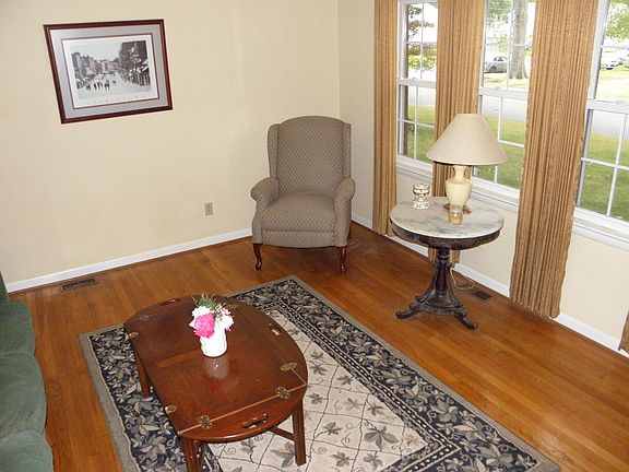 3rd image of 3500 Blue Marlin Cir