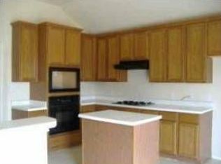7251 Wardman Dr, Del Valle, TX 78617