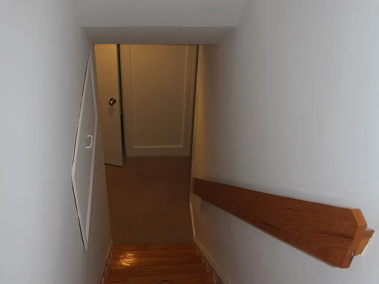 1844 1/2 California St NW — Photo 9