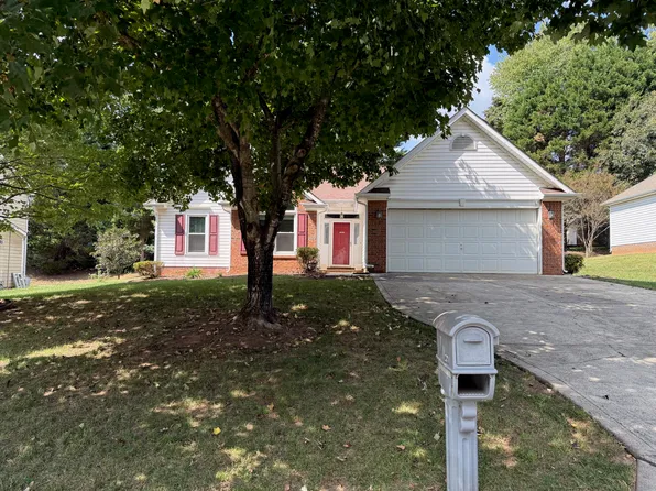 137 Citation Dr, Mooresville, NC 28117