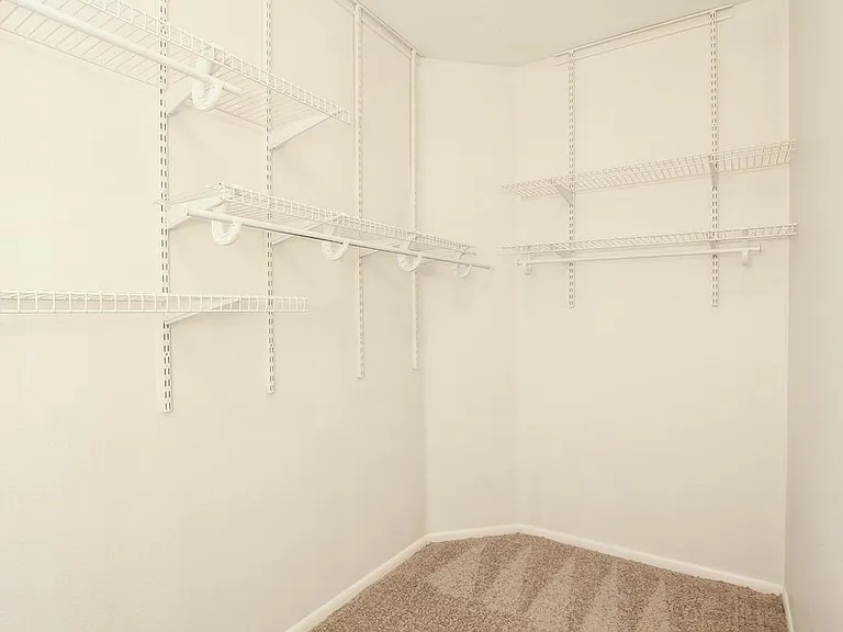 7040 W Olive Ave #20 — Photo 13