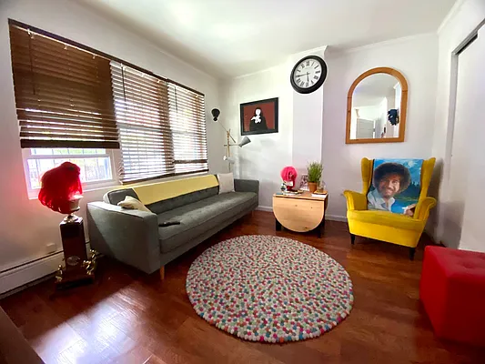 Rented by Rentiko Inc | media 8