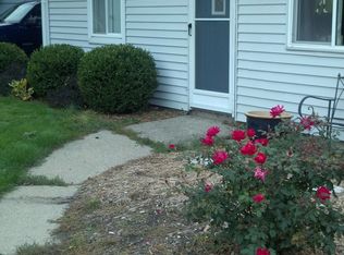 3134 Greenlawn Ave, Commerce Township, MI 48382