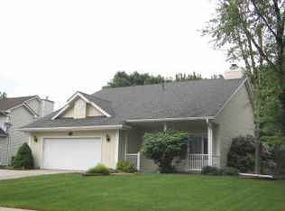 1213 57th St, West Des Moines, IA 50266