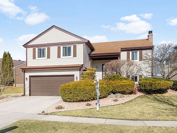 2nd image of 203 Albert Dr