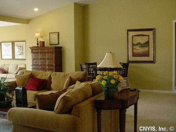 4th image of 158 Shire Way
