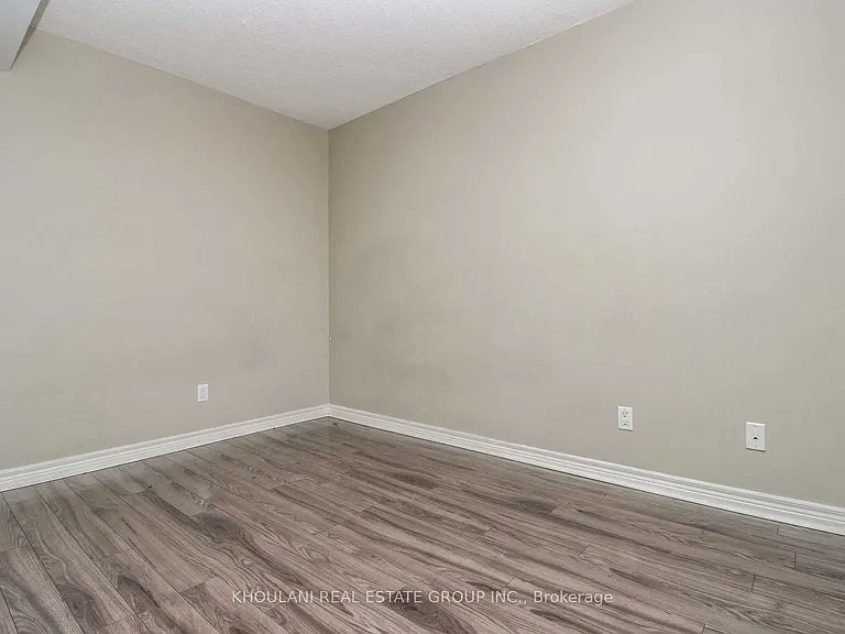 35 Kingsbridge Garden Cir #312 — Photo 26