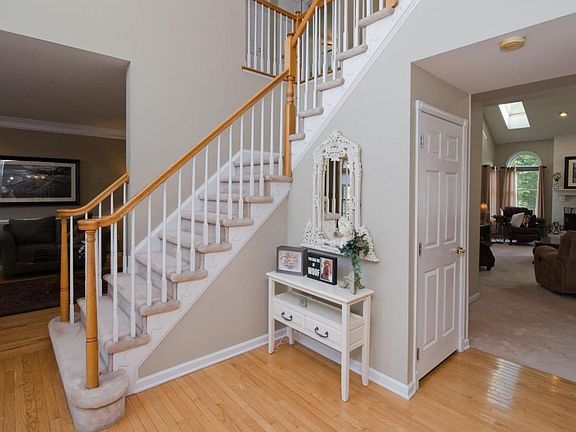 2nd image of 310 Round Hill Dr