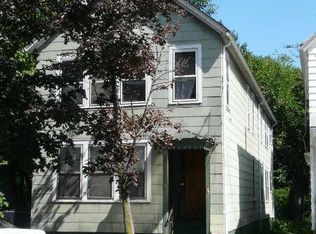 102 Commercial Ave #1, New Brunswick, NJ 08901