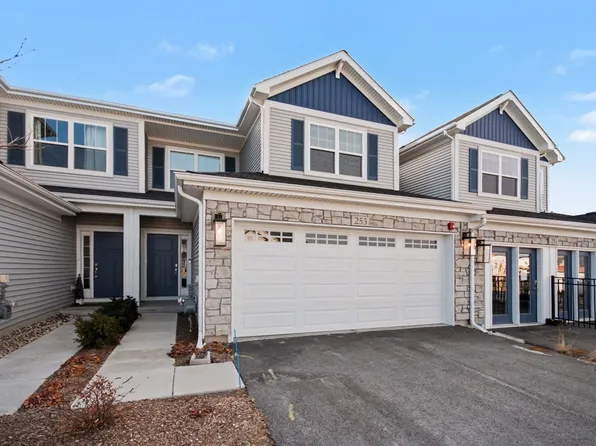 253 Masters Dr, Addison, IL 60101