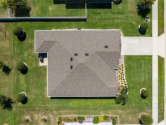 3rd image of 2506 Hayden Valley St