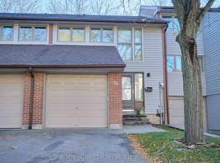 2881 Windwood Dr #36, Mississauga, ON L5N2K9