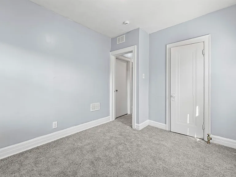 3825 Waverly St #2 — Photo 13
