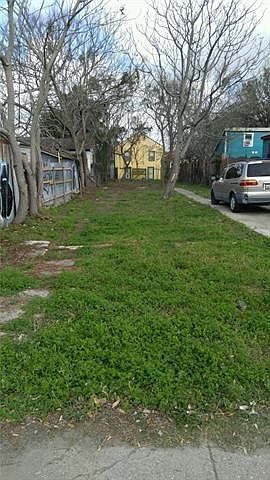 1st image of 2515 N Claiborne Ave