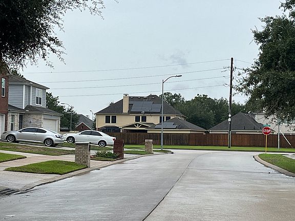4th image of 18206 Wren Dale Ln