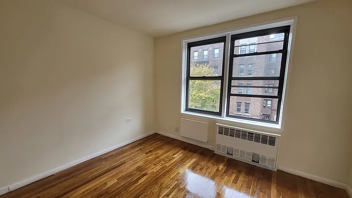 Rented by AYD Realty Inc | media 12