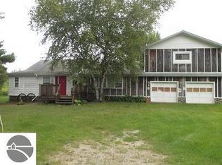 3829 W Baker Rd, Coleman, MI 48618