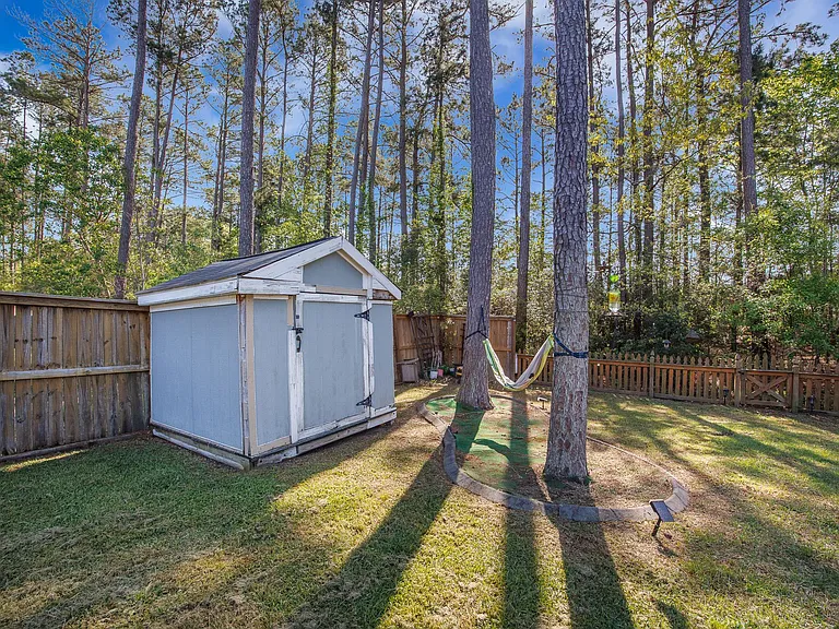 321 Decatur Dr — Photo 28