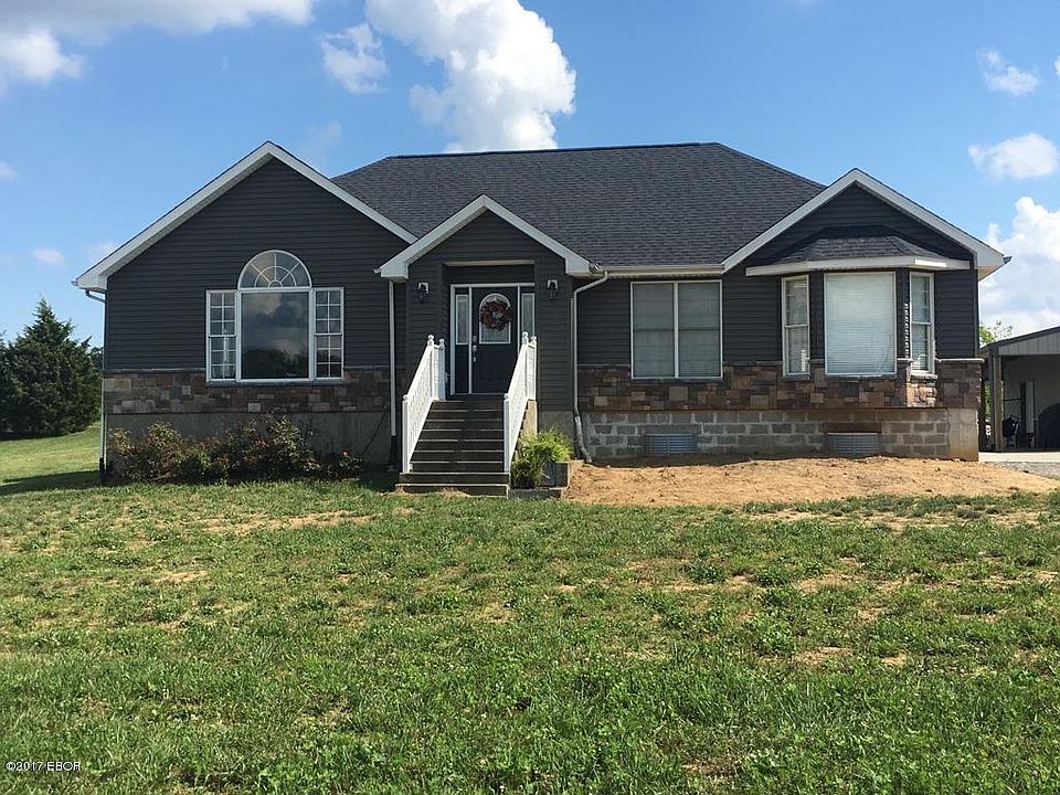 1st image of 200 Vail Dr