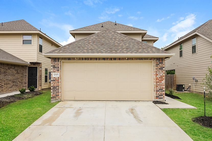 1st image of 10451 Clearwater Way