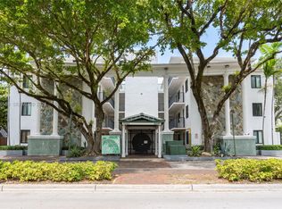 Courtyards On The Grove, Miami, FL 33133