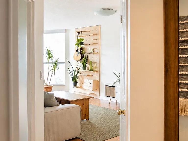 140 Dunlop St E #510 — Photo 10