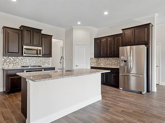 3rd image of 5642 Briana Dr