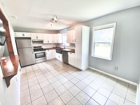 5th image of 3576 Blanding Dr