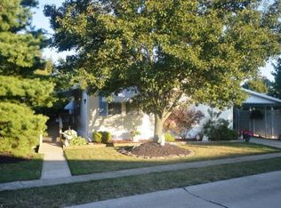1 Symphony St, Olmsted Twp, OH 44138