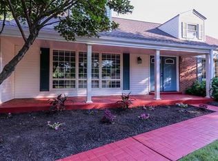 504 Antioch Ln, Ballwin, MO 63011